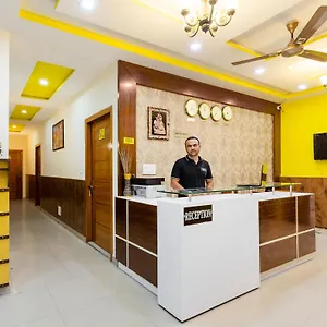 https://oyo-42691-rhythm-residency.agrahotelsindia.net